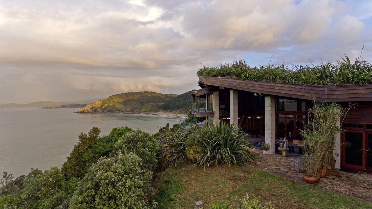 Donkey Bay Inn Russell Extérieur photo